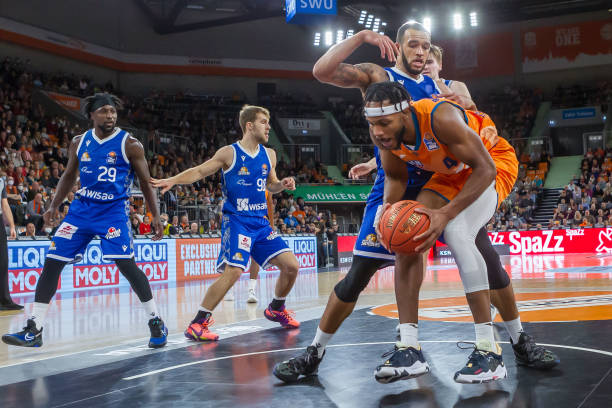 但面对他们 但面对他们