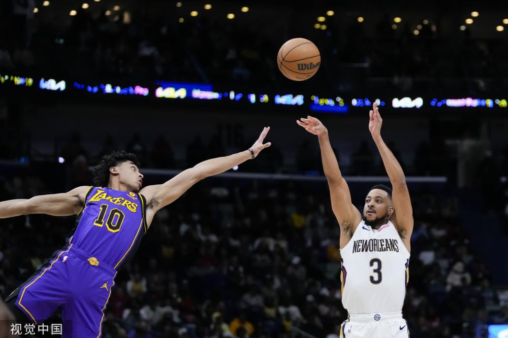 与会代表们 与会代表们